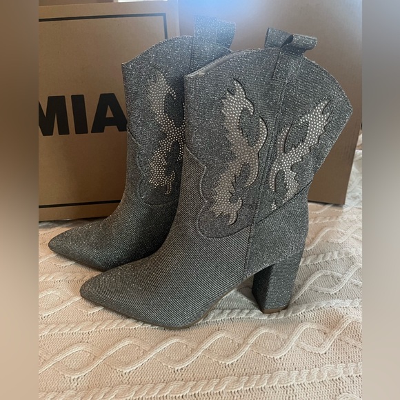 New! MIA Brand “Gypsie” style Gray Sparkle Western Boots Women’s size 8 - Picture 13 of 13